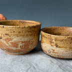 Czarka matchachawan - szkliwo popiołowe - „rdza”