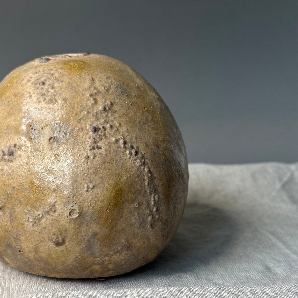 Wazonik w stylu wabi sabi