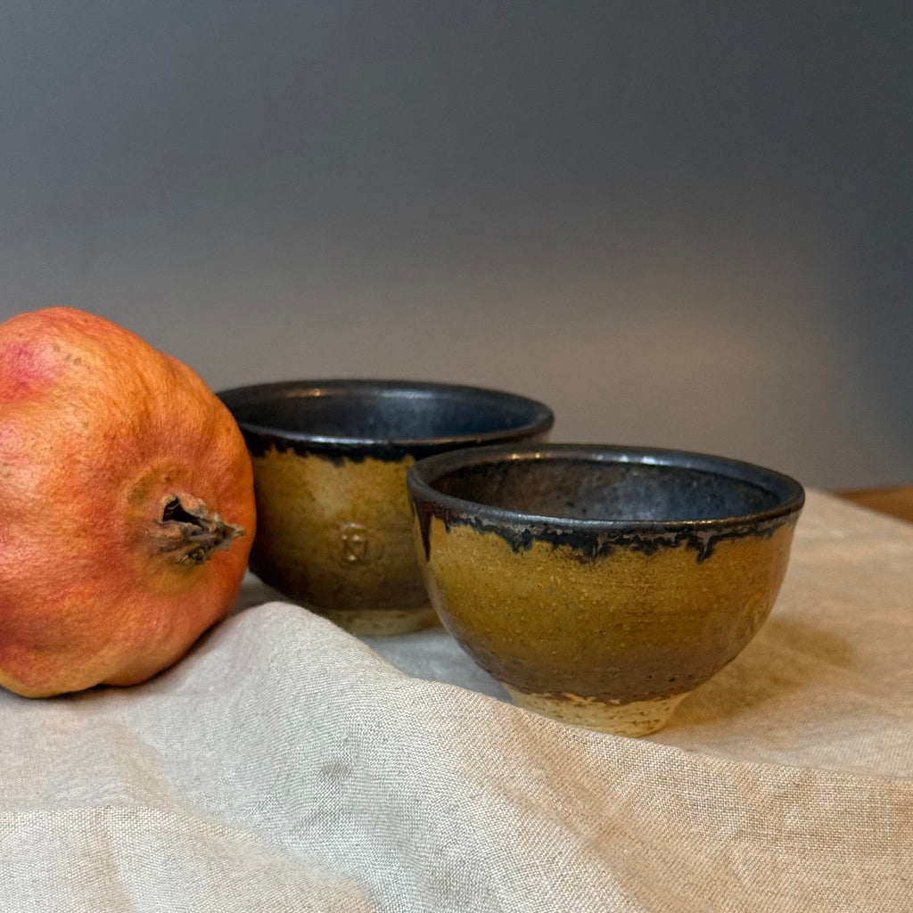 Czarki herbaciane do ceremonii chanoyu - „kuta stal”