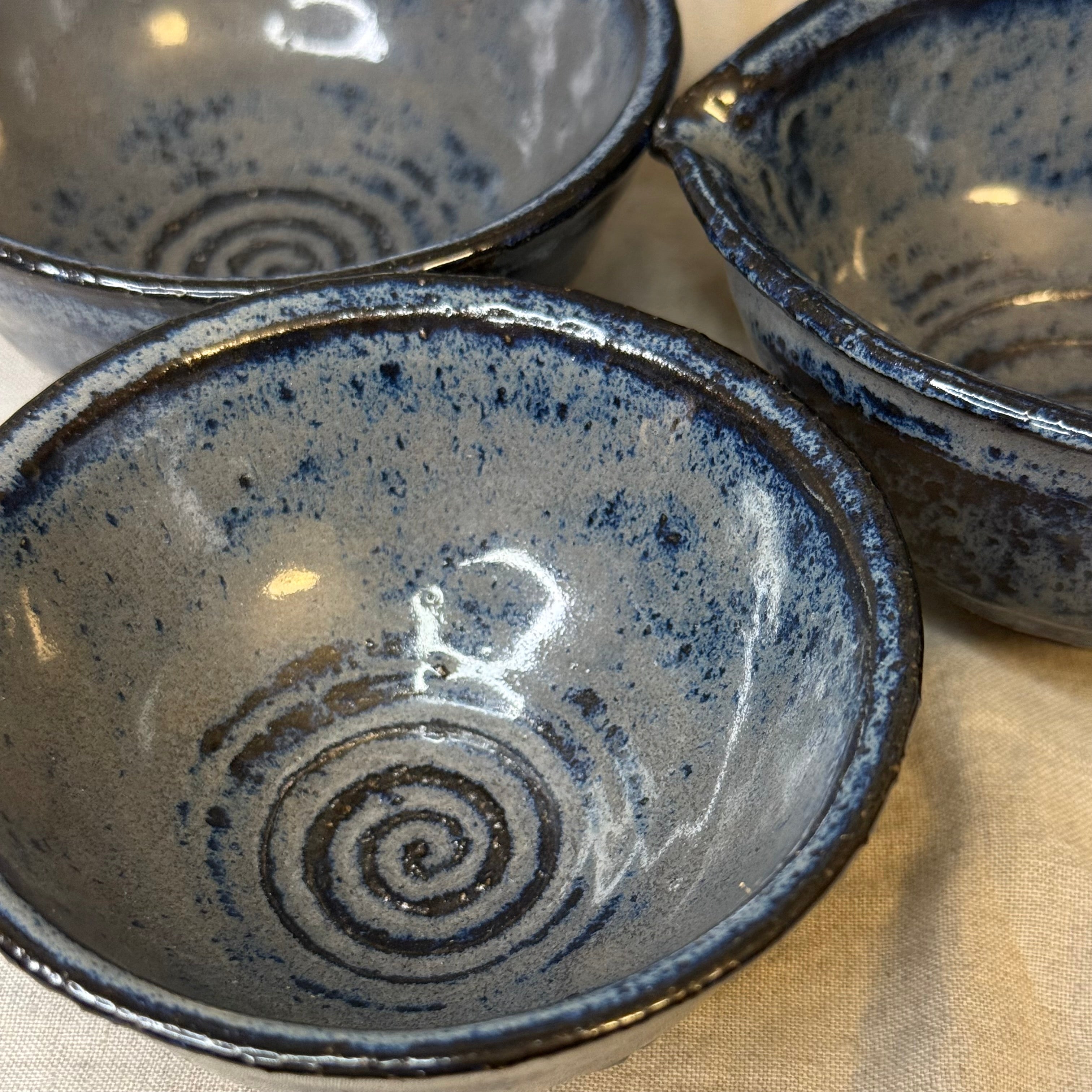 Komplet czarek herbacianych do ceremonii chanoyu - „nocne niebo”