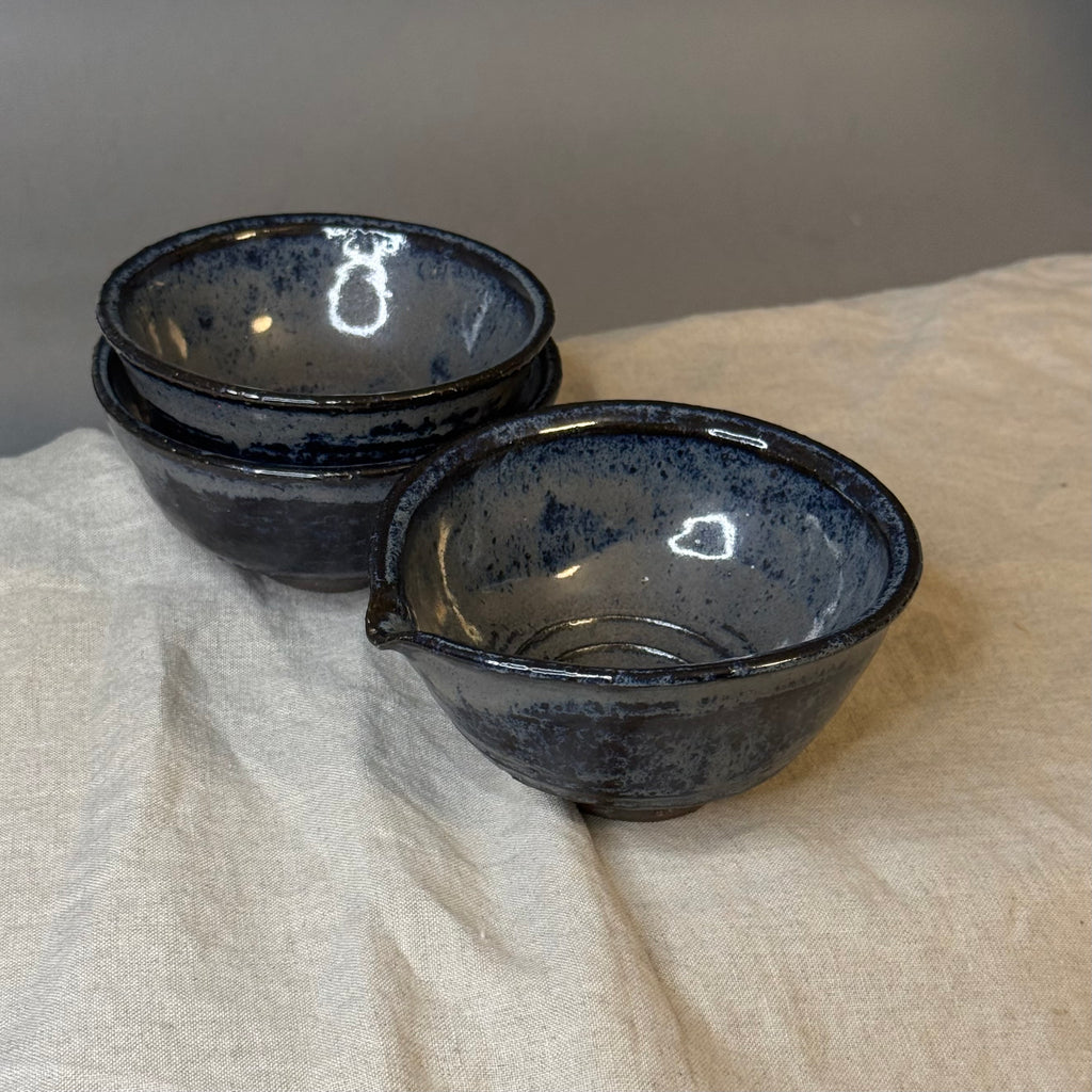 Komplet czarek herbacianych do ceremonii chanoyu - „nocne niebo”