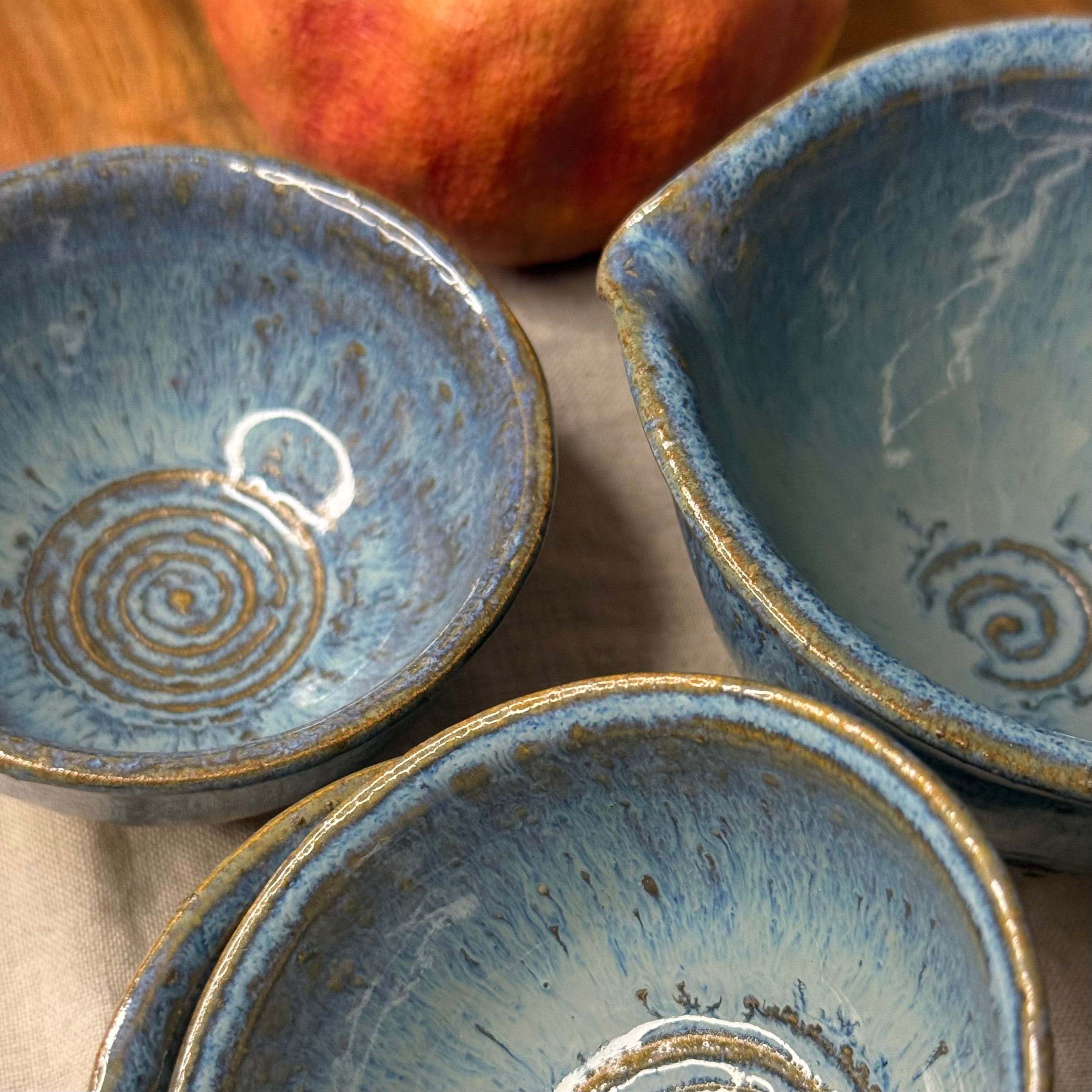 Komplet czarek do ceremonii herbaty - „tafla jeziora”