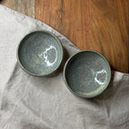 Małe otwarte czarki do ceremonii herbaty - „liść szałwi”