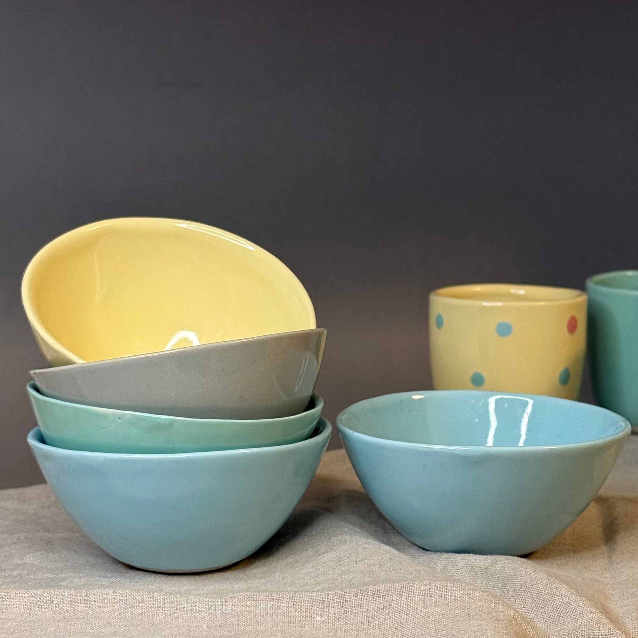 Miseczki kolorowe „na dzień dobry”