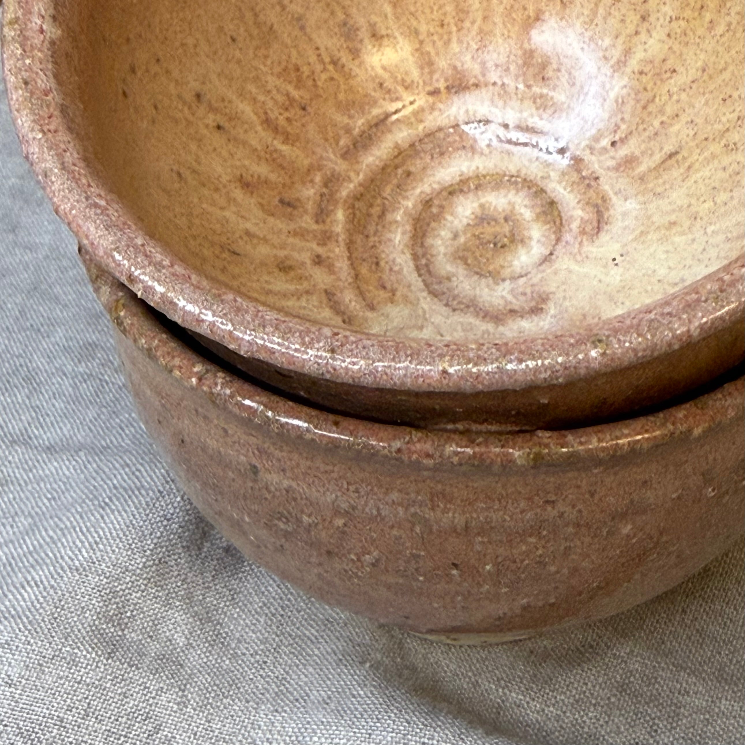 Czarki herbaciane w kolorze „kimczi”