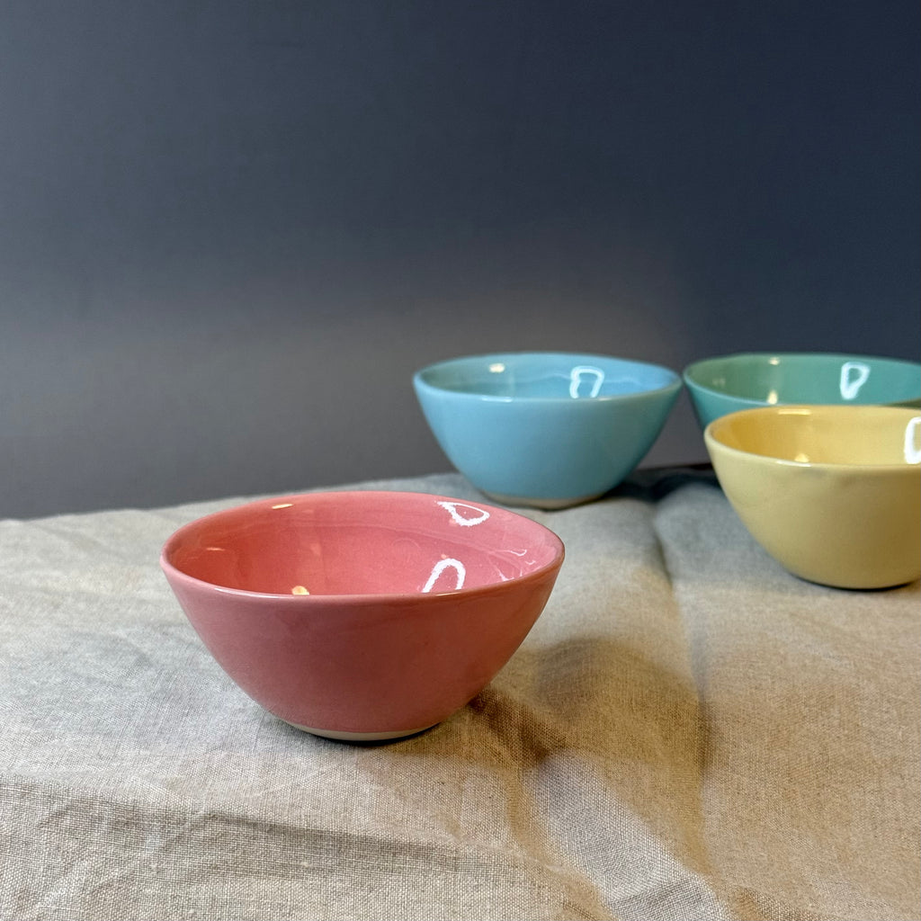 Miseczki kolorowe „na dzień dobry”